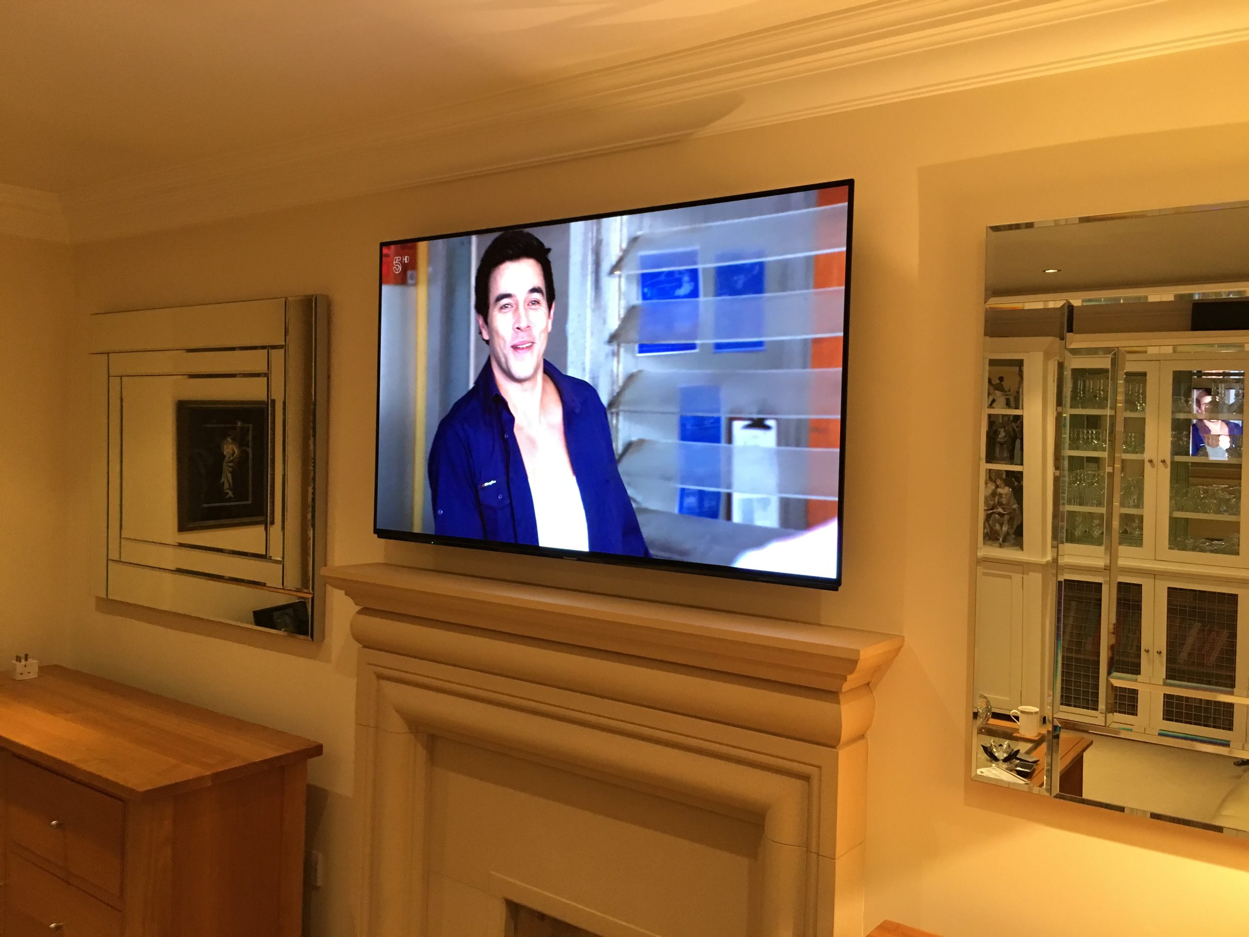Sturminster Newton TV Wall Mounts TV Wall Mounting Dorset TV Installers AV Design