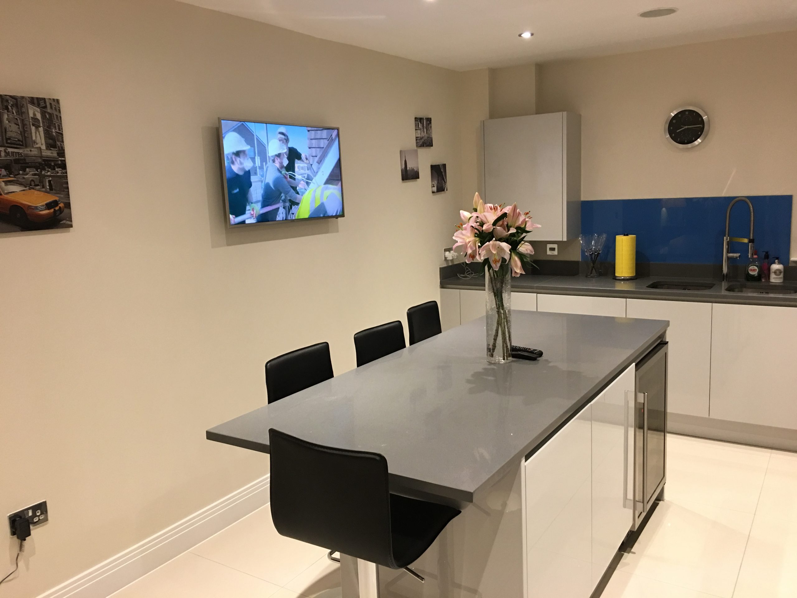 Wimborne Network Wifi TV Wall Mounting Dorset TV Installers Multi Room Audio Video